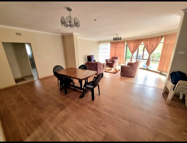 3 BEDROOM HOUSE FOR SALE IN LINMEYER